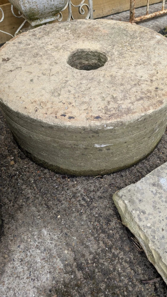 Large 18th Century Carved Sand Stone Mill stone Wheel Garden Feature 500mm
