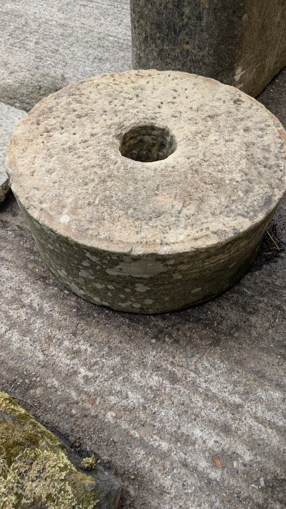 Large 18th Century Carved Sand Stone Mill stone Wheel Garden Feature 500mm
