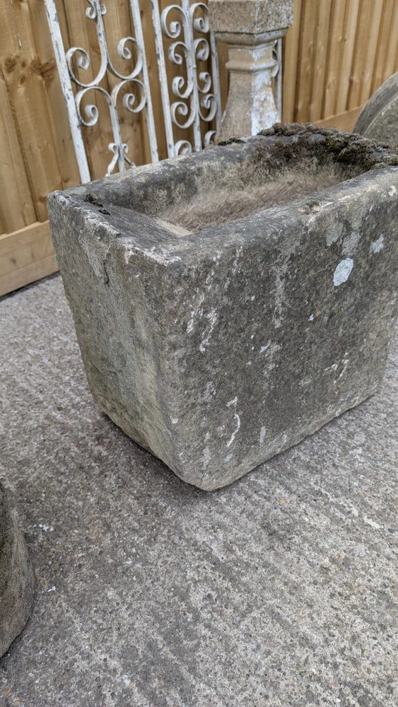 ANTIQUE 18TH CENTURY WEATHERED STONE WATER PUMP TROUGH GARDEN FEATURE PLANTER