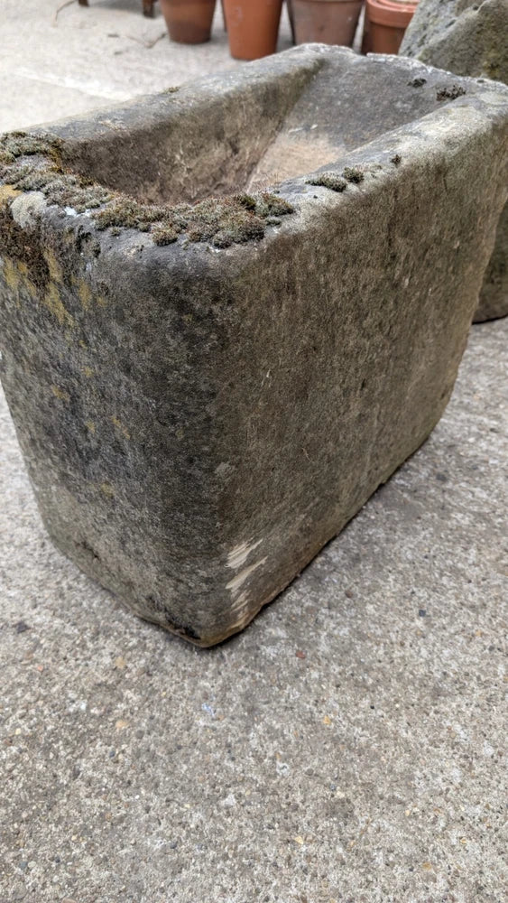 ANTIQUE 18TH CENTURY WEATHERED STONE WATER PUMP TROUGH GARDEN FEATURE PLANTER