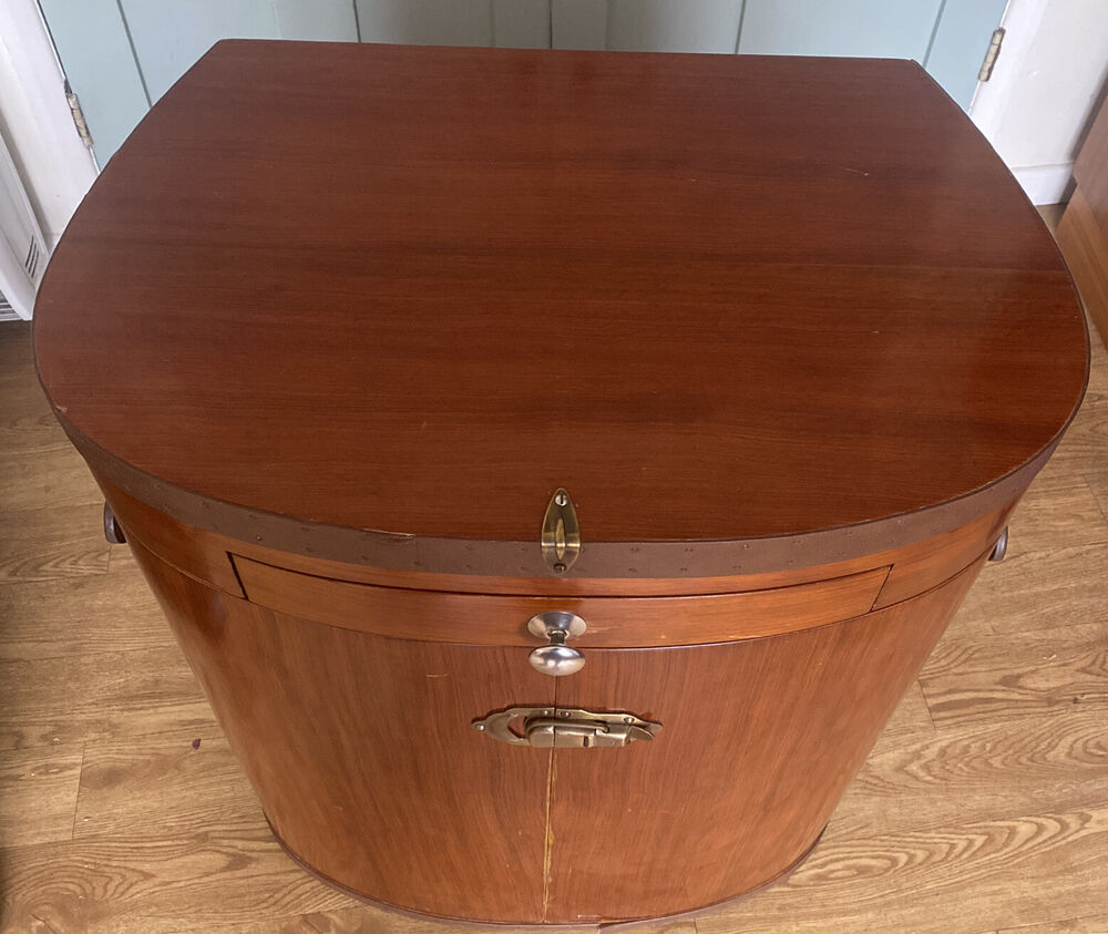 Starbay Marie Galante Rosewood Finish Portable Dressing Table Make Up Centre