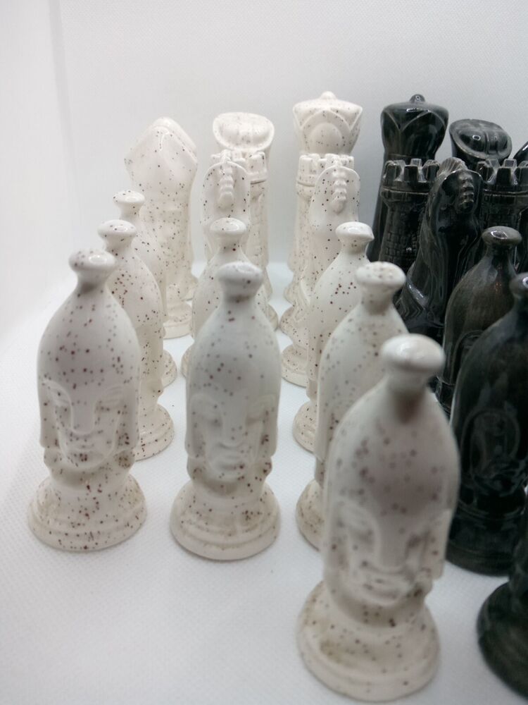 Duncan Chess Set Ceramic Glazed 32 Piece Set 3" Tall 1960's Vintage Black/White